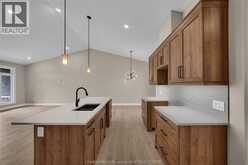 575 KEIL TRAIL North | Chatham Ontario | Slide Image Sixteen