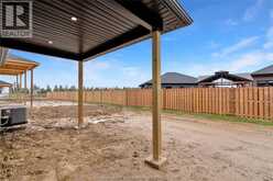 166 IRONWOOD TRAIL | Chatham Ontario | Slide Image Thirty-two
