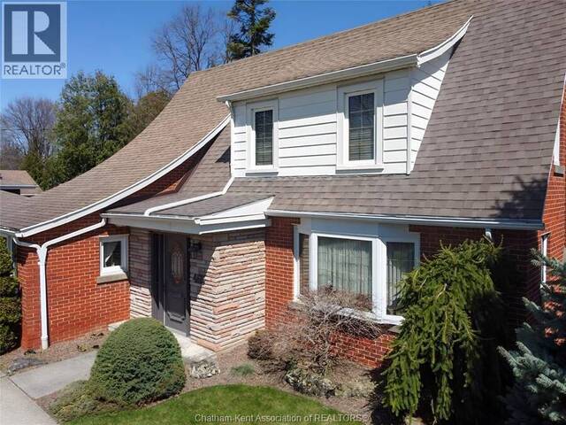 465 Victoria AVENUE Chatham Ontario, N7L 3B4 - 3 Bedrooms Home For Sale