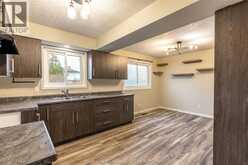 164 Timmins CRESCENT | Chatham Ontario | Slide Image Sixteen