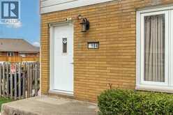 164 Timmins CRESCENT | Chatham Ontario | Slide Image Three