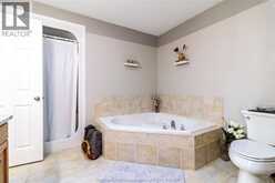 136 Mousseau CRESCENT | Lakeshore Ontario | Slide Image Nineteen