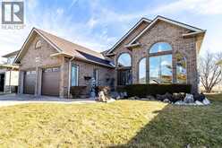 136 Mousseau CRESCENT | Lakeshore Ontario | Slide Image Four