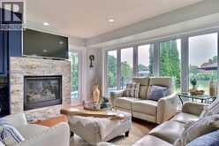 932 GRAND AVENUE West | Chatham Ontario | Slide Image Fourteen