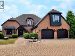 932 GRAND AVENUE West Chatham Ontario, N7L 5H6