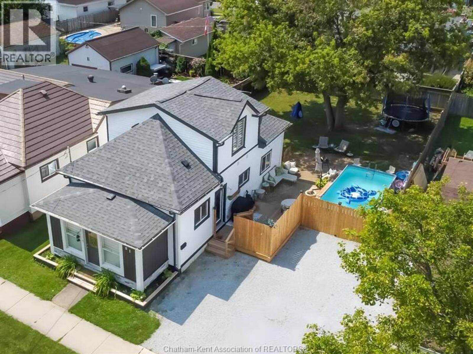 81 SANDYS STREET, Chatham, Ontario N7L 3P5