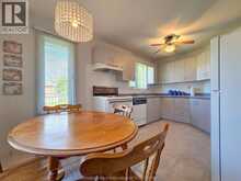 21 Earl DRIVE | Chatham Ontario | Slide Image Eighteen