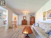 21 Earl DRIVE | Chatham Ontario | Slide Image Eleven
