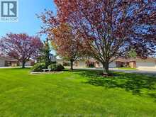 21 Earl DRIVE | Chatham Ontario | Slide Image Seven