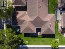21 Earl DRIVE | Chatham Ontario | Slide Image Forty-nine