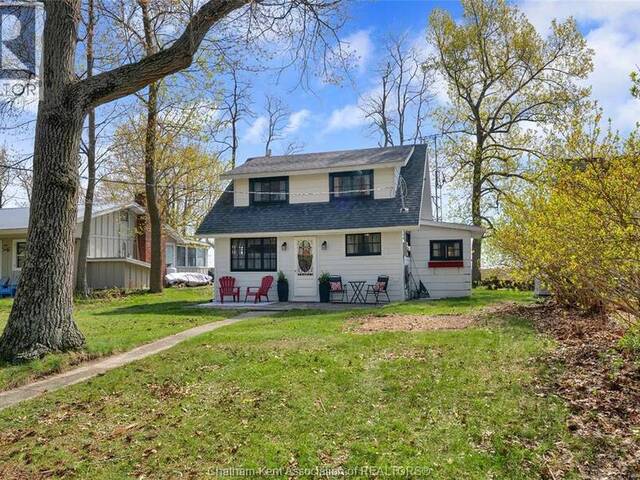 17498 Lakeshore ROAD Chatham-Kent Ontario, N0P 1X0 - 4 Bedrooms Home For Sale