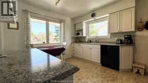 94 Stanley AVENUE | Chatham Ontario | Slide Image Eight