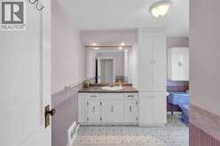 448 Queen STREET | Chatham Ontario | Slide Image Thirty