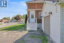 448 Queen STREET | Chatham Ontario | Slide Image Forty-two