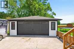 944 MCNAUGHTON AVENUE | Chatham Ontario | Slide Image Three