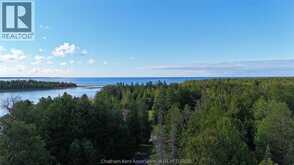 V/L Warner Bay ROAD | Tobermory Ontario | Slide Image Thirty-seven