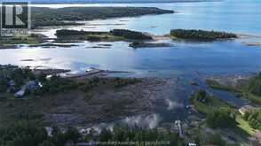 V/L Warner Bay ROAD | Tobermory Ontario | Slide Image Thirty-eight