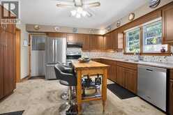 18 WOODLAND AVENUE | Chatham Ontario | Slide Image Thirteen