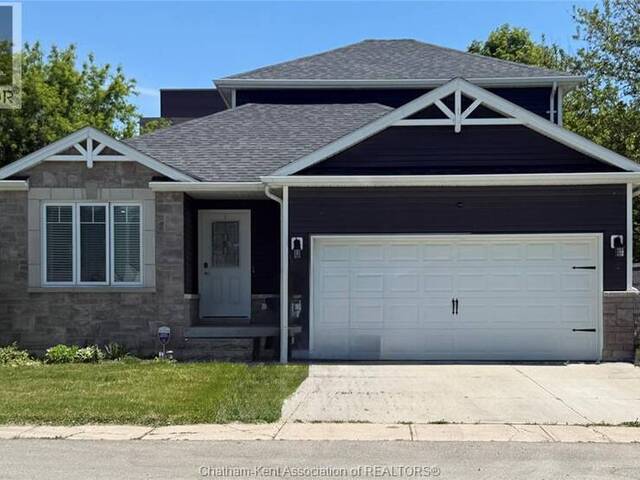 15 LISGAR STREET Chatham Ontario, N7M 5C7 - 4 Bedrooms Home For Sale