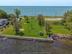 100 ROSS LANE Chatham-Kent Ontario, N0P 1N0