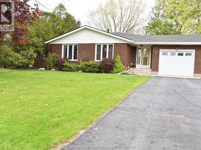 5 Bernard AVENUE East Chatham-Kent Ontario, N0P 2C0 - 3 Bedrooms Home For Sale