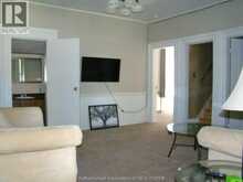 125 MAIN STREET East | Chatham-Kent Ontario | Slide Image Nine