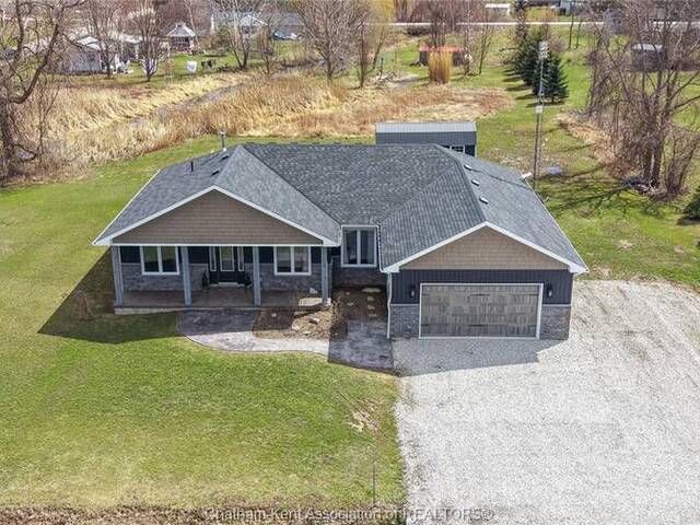 172 NEW SCOTLAND LINE Chatham-Kent Ontario, N0P 1A0 - 4 Bedrooms Waterfront Home For sale