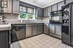 74 UNIVERSITY DRIVE | Chatham Ontario | Slide Image Ten