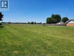7005 DUFFERIN AVENUE Wallaceburg Ontario, N8A 4N3