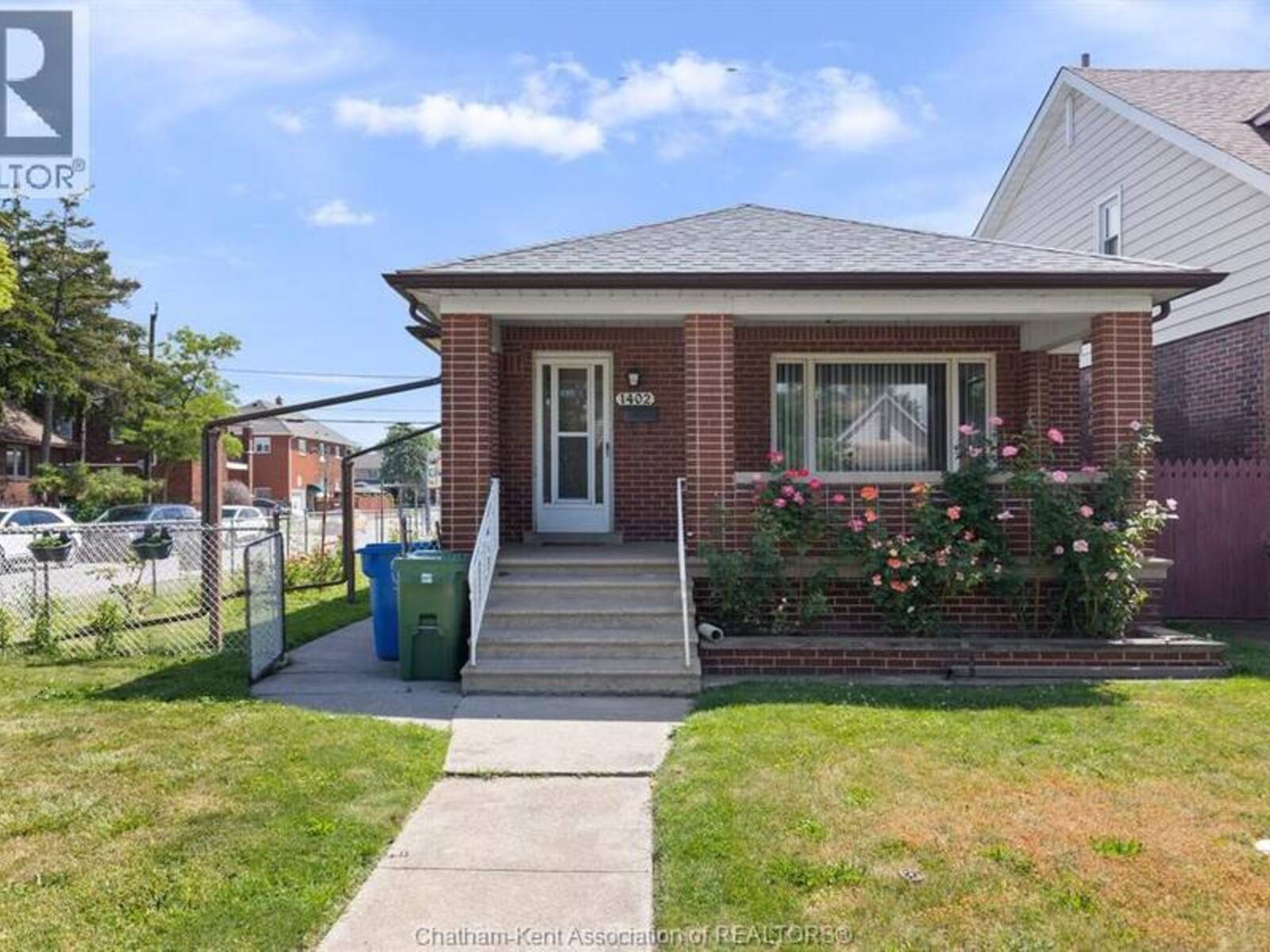 1402 Elsmere AVENUE, Windsor, Ontario N8X 4G9