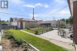 1402 Elsmere AVENUE | Windsor Ontario | Slide Image Thirty-two