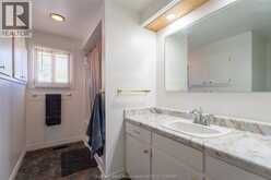 3 GOLDMERE DRIVE | Chatham Ontario | Slide Image Seventeen