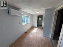656 MCNAUGHTON AVENUE East | Chatham Ontario | Slide Image Thirteen