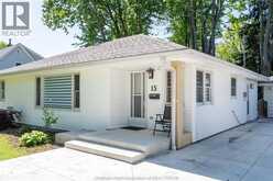 15 O'BRIEN DRIVE | Chatham Ontario | Slide Image Two