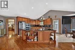 425 Park AVENUE West | Chatham Ontario | Slide Image Thirteen