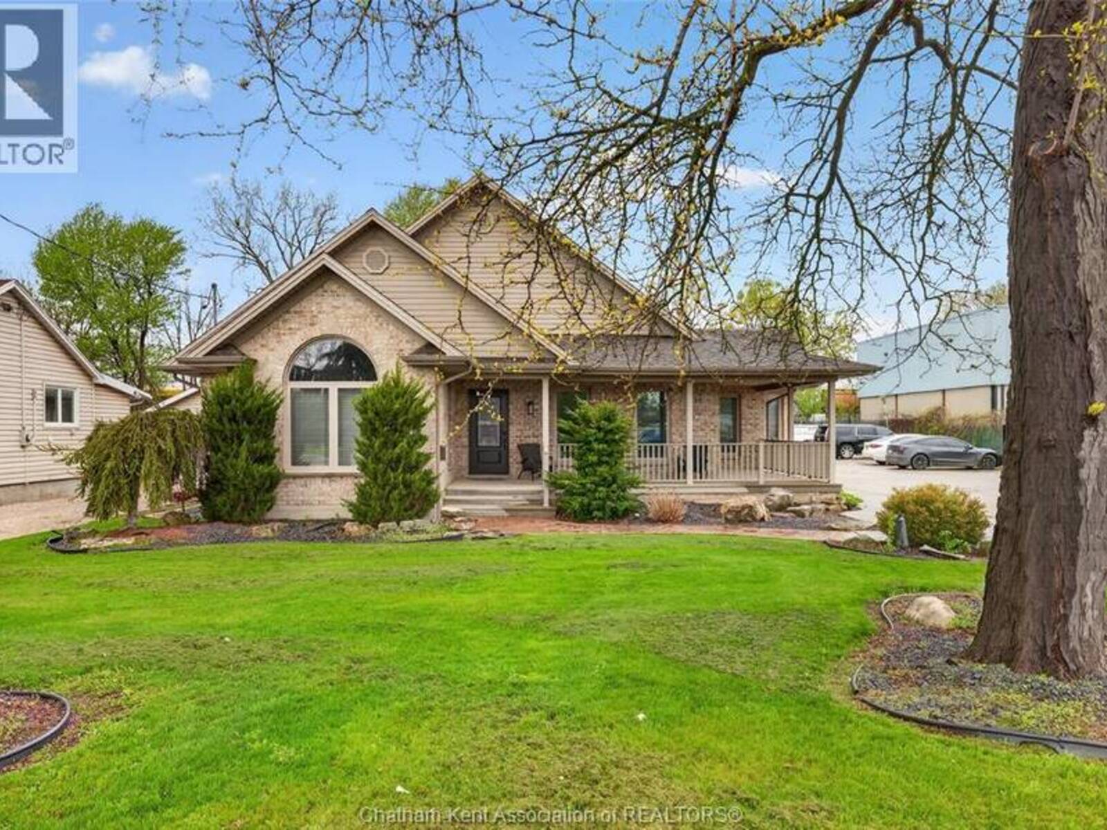425 Park AVENUE West, Chatham, Ontario N7M 1W6