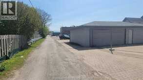 257 ST. CLAIR STREET | Chatham Ontario | Slide Image Twenty-two
