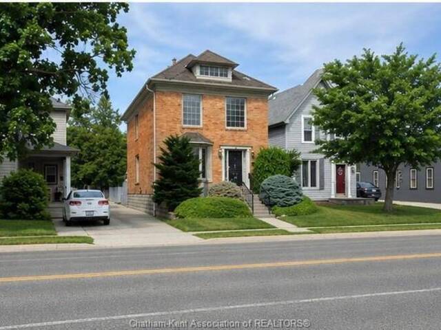 257 ST. CLAIR STREET Chatham Ontario, N7L 3J8 - 2 Bedrooms Home For Sale
