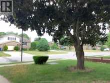 17 Country LANE | Chatham Ontario | Slide Image Thirty-two