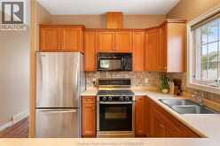 15 Oakgrove LANE | Chatham Ontario | Slide Image Fifteen