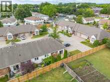 15 Oakgrove LANE | Chatham Ontario | Slide Image Thirty-nine