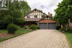 11 ALGONQUIAN DRIVE | Chatham Ontario | Slide Image One