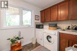 11 ALGONQUIAN DRIVE | Chatham Ontario | Slide Image Forty