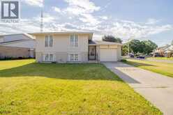 8 Regal PLACE | Chatham Ontario | Slide Image Two