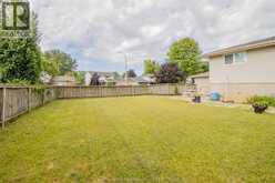 8 Regal PLACE | Chatham Ontario | Slide Image Thirty-three