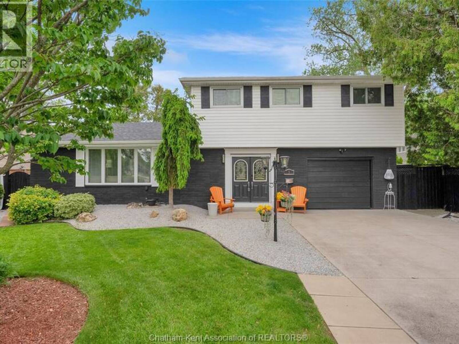 5 Phyllis AVENUE, Chatham, Ontario N7M 3B8