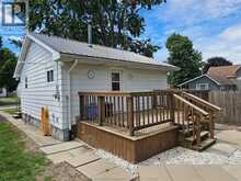 8-10 HENRY STREET | Wallaceburg Ontario | Slide Image Nine