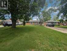 79 Dunvegan DRIVE | Chatham Ontario | Slide Image Two