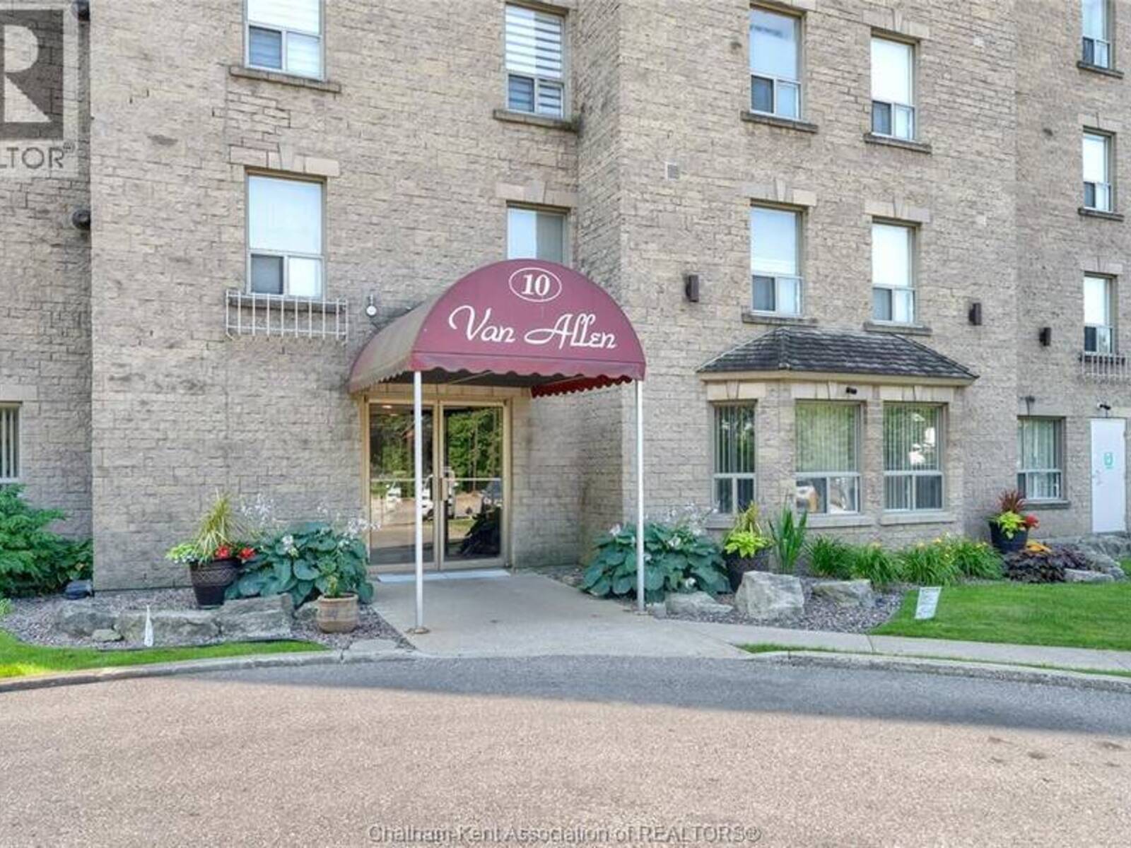 10 Van Allen AVENUE Unit# 1001, Chatham, Ontario N7L 5K1