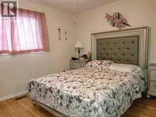15 MONARCH DRIVE | Chatham Ontario | Slide Image Thirteen